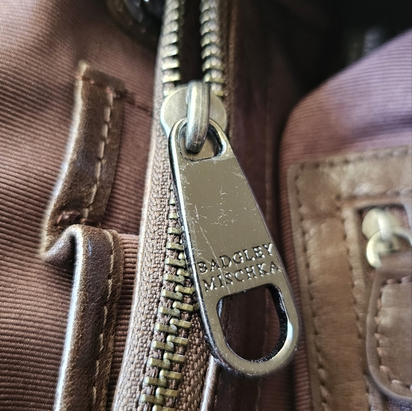 Badgley Mischka Brown Leather Handbag - Picture 8 of 11